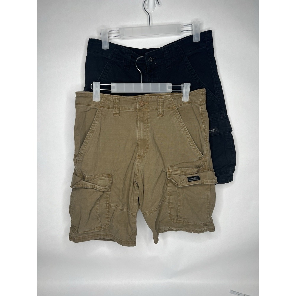 Wrangler Lot of 2 Relaxed FitCargo Shorts Men's Size 30 Hiking Outdoors Casual